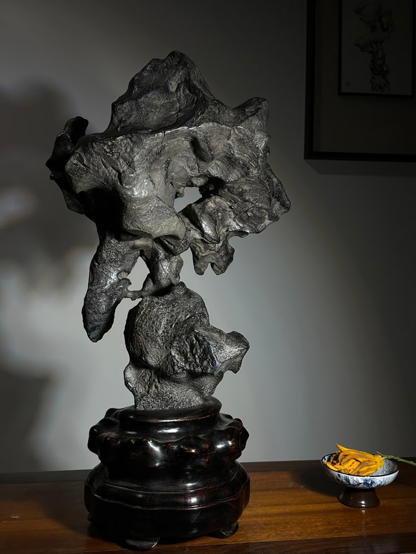 A fine Lingbi stone - 4