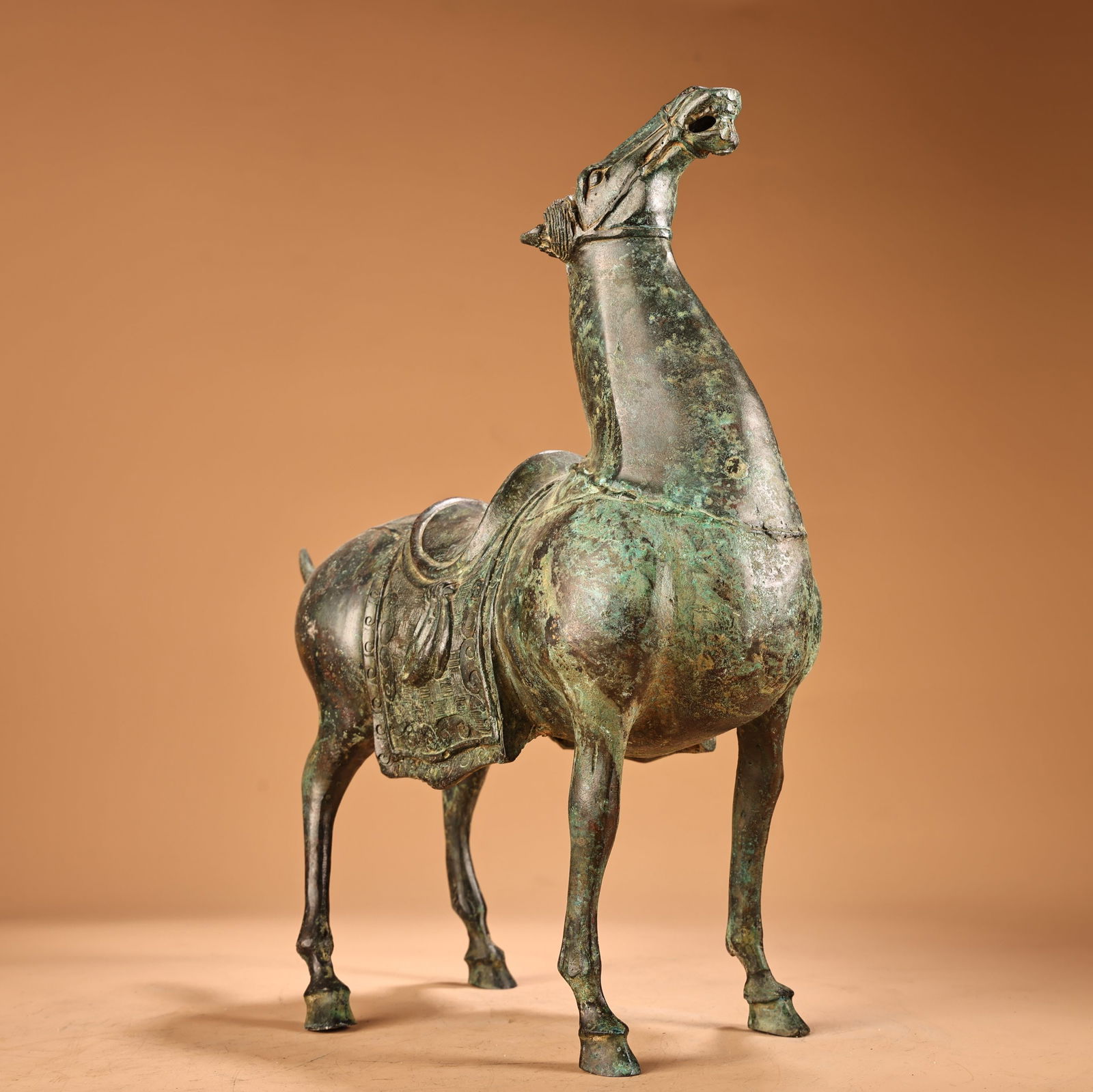 A fine bronze head-up horse - 2