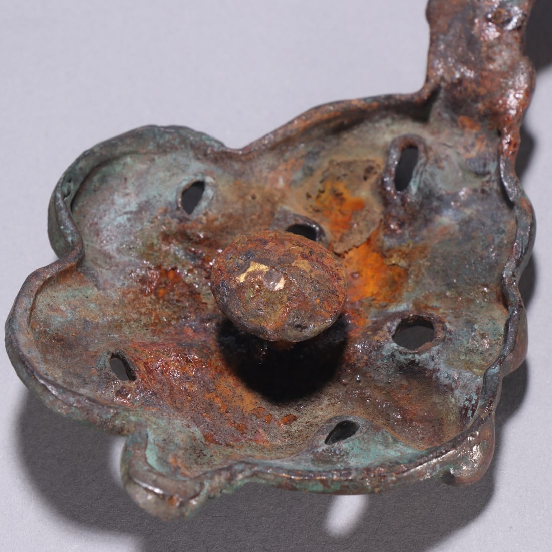 A Han Dynasty copper dragon belt hook - 8