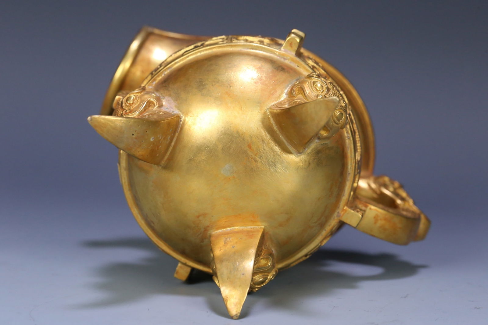 A fine copper-gilt ancient beast cup - 3