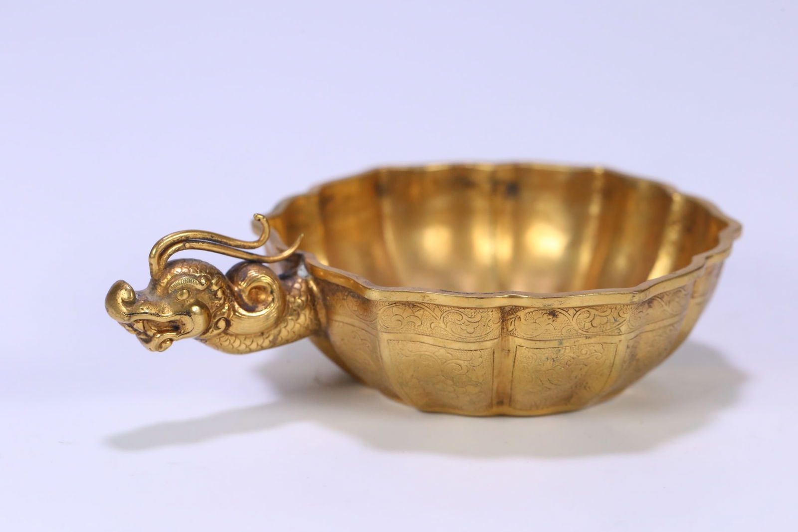 A beautiful copper-gilt dragon ear cup - 2