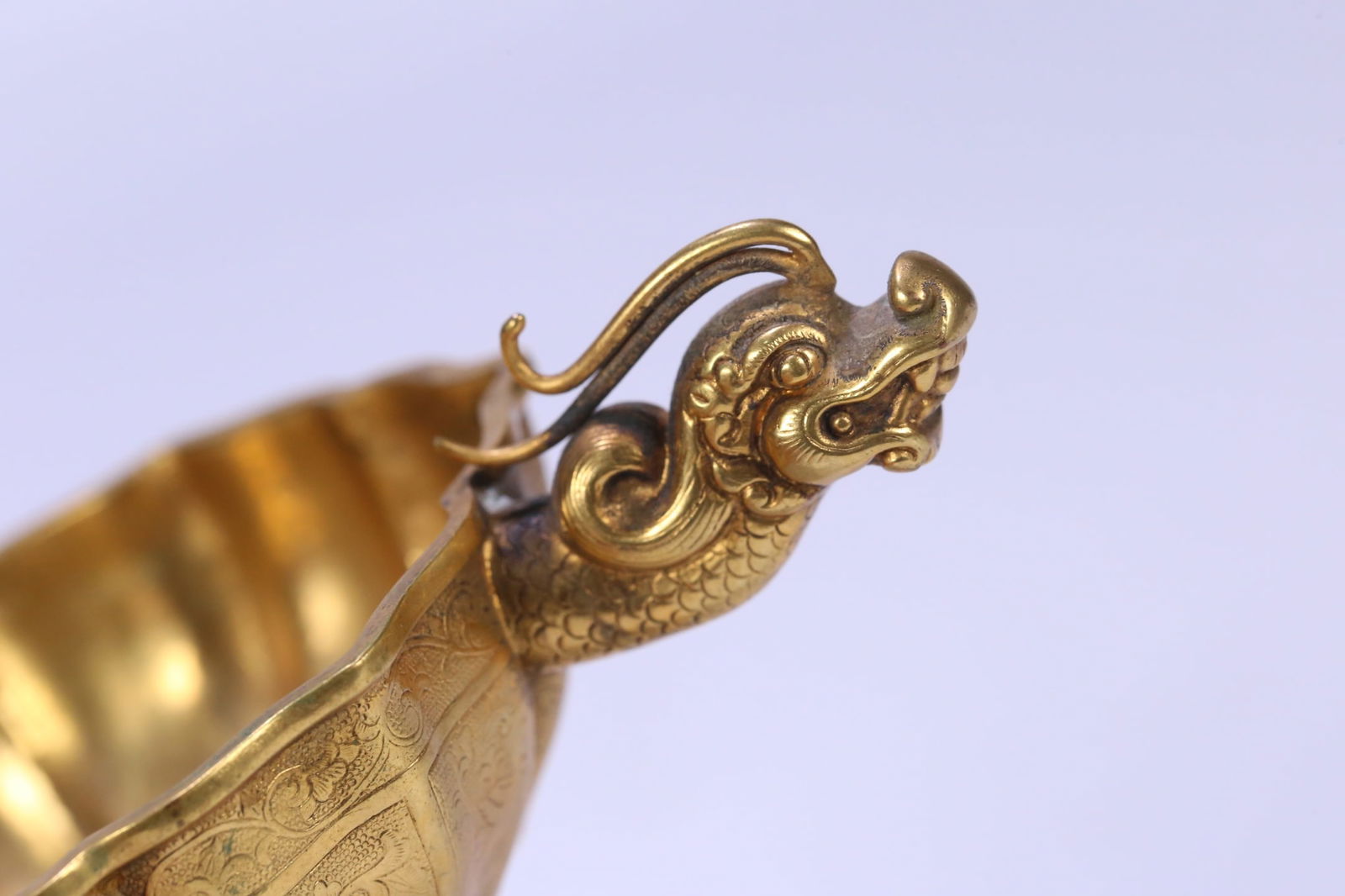 A beautiful copper-gilt dragon ear cup - 6