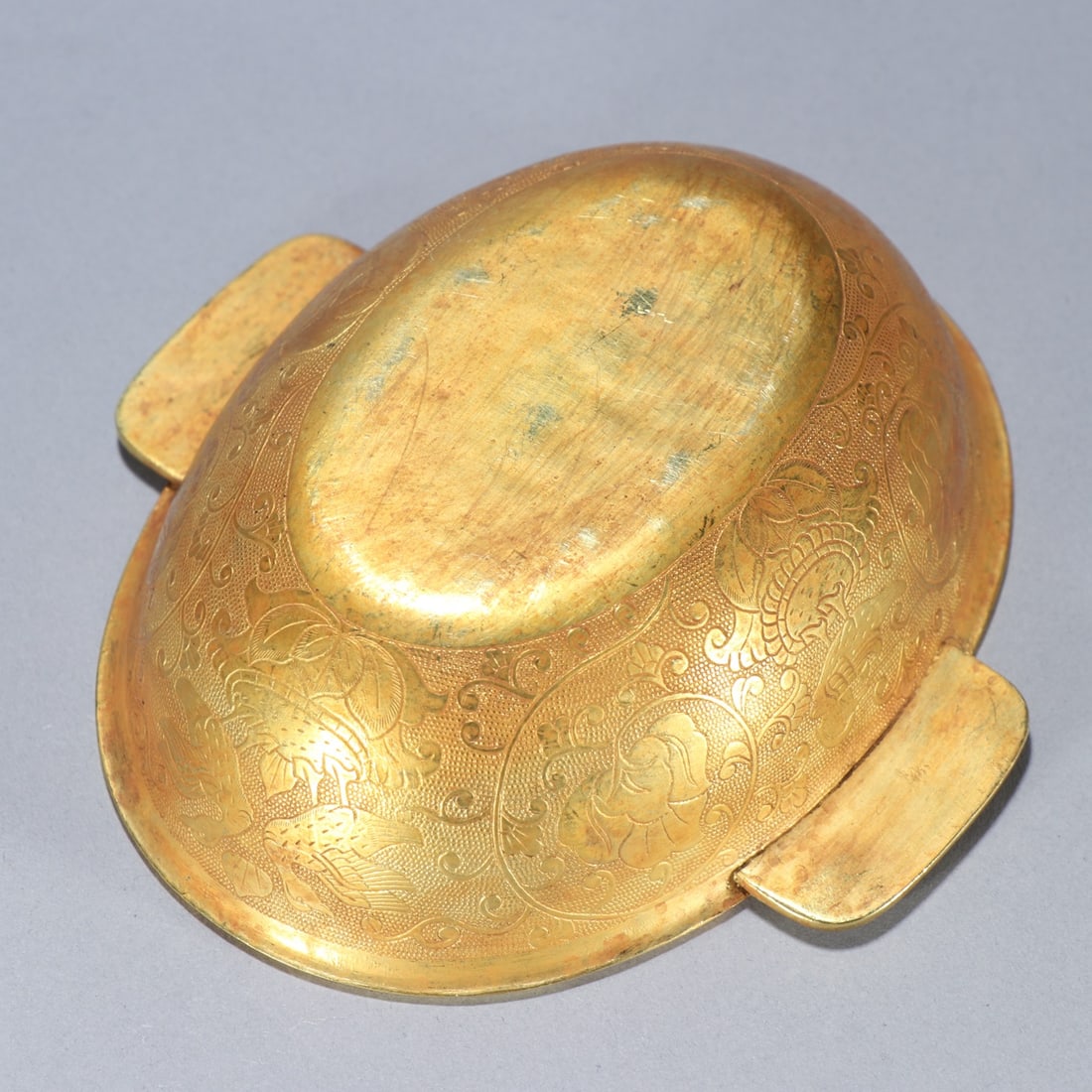 A beautiful copper gilt patterned ear cup - 9