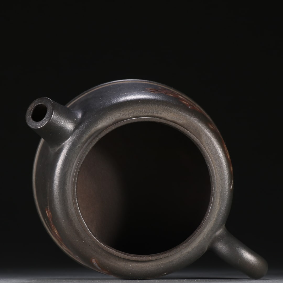 A famous purple sand plum pattern teapot - 8