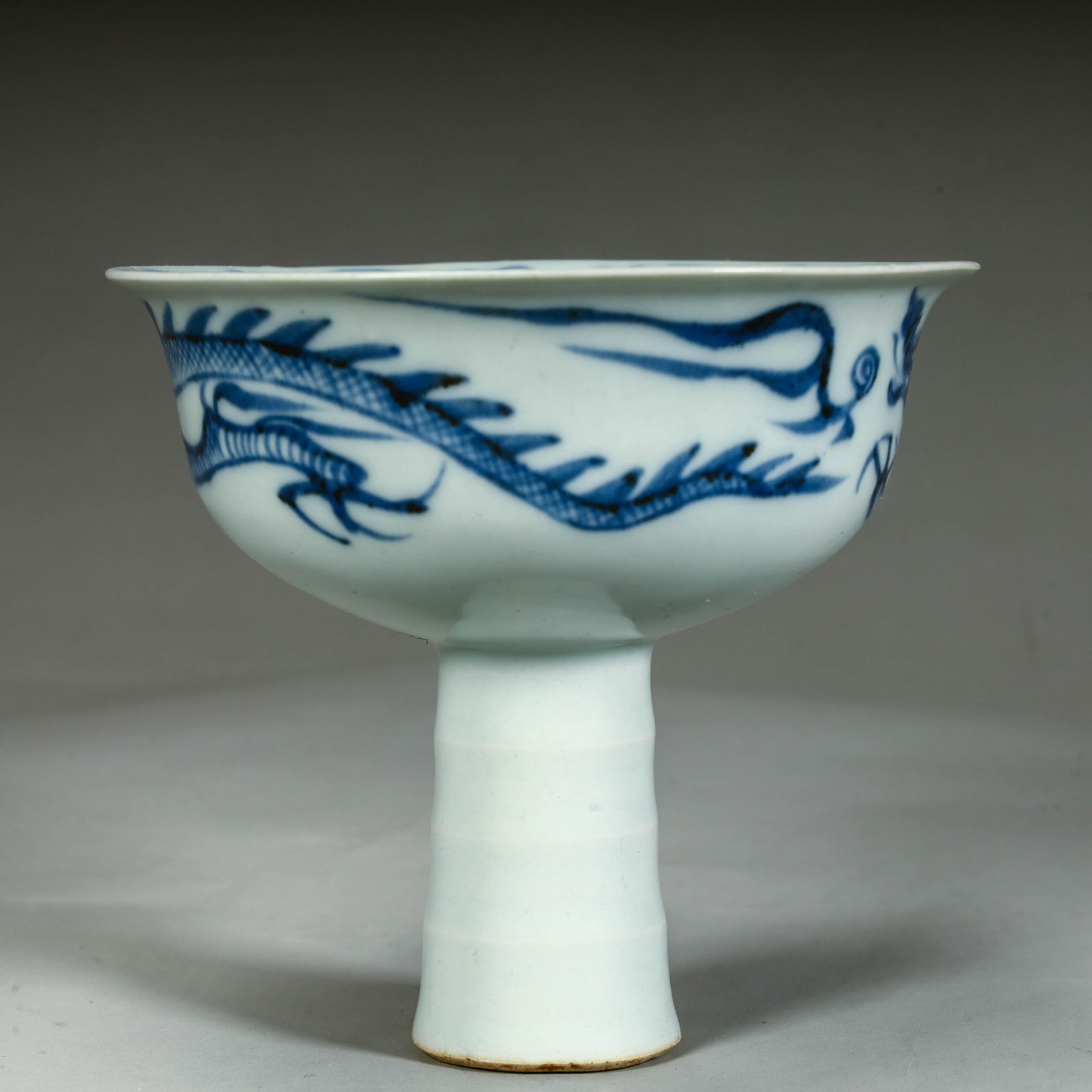 A Qing Dynasty cloud dragon pattern floral goblet (1 of 10)