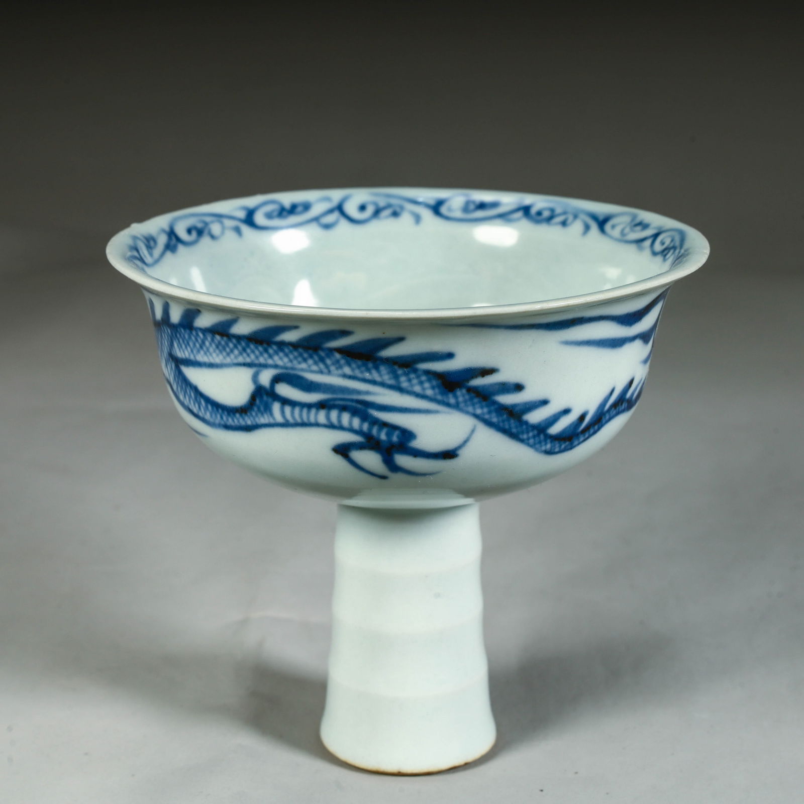 A Qing Dynasty cloud dragon pattern floral goblet - 5