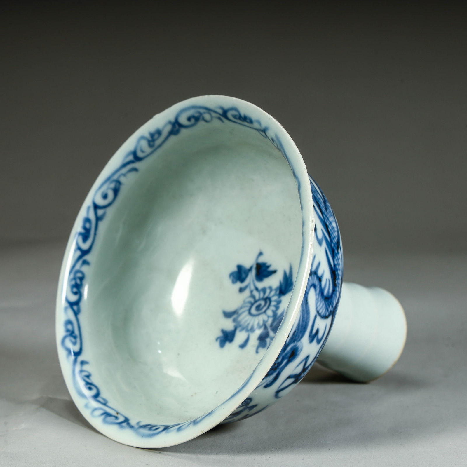 A Qing Dynasty cloud dragon pattern floral goblet - 6