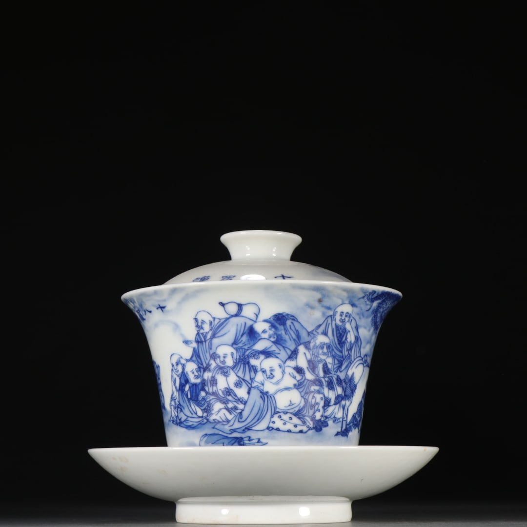 A beautiful blue and white eighteen arhat tea cup: Exquisite blue and white eighteen arhat tea cups Size:H:11cmW:12.4cm (The Dimensions Of All Batches Are Manually Measured.If You Need More Detailed Information, Please Contact Our