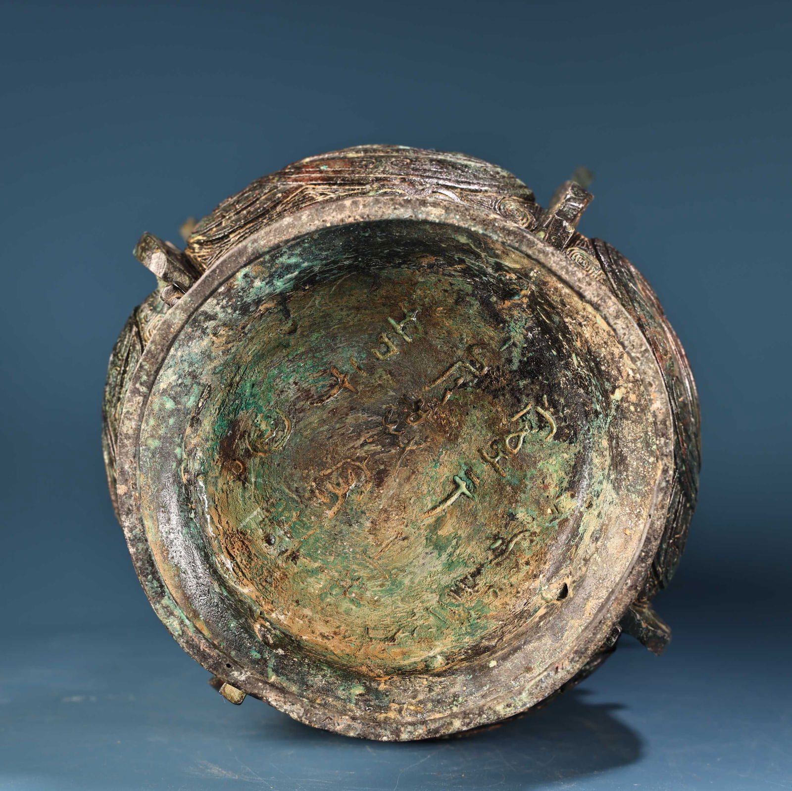 A fine bronze bird print jar - 9