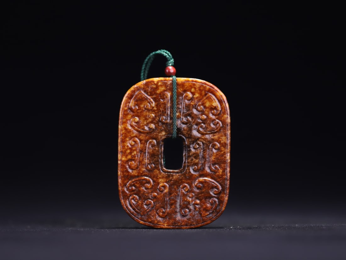 A beautiful ancient jade embossed dragon pattern card-shaped jade - 3