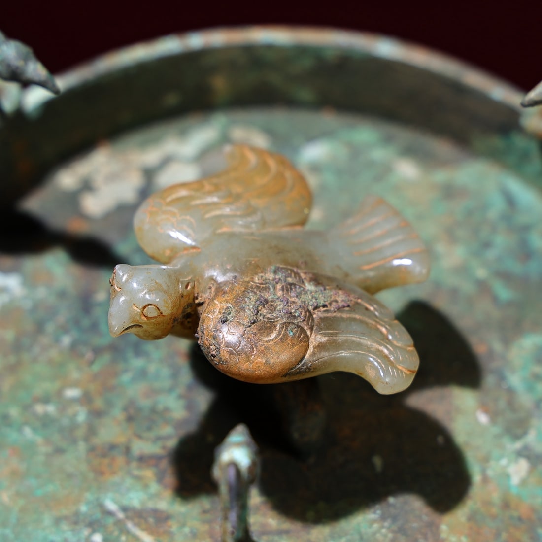 A fine jade candlestick - 2