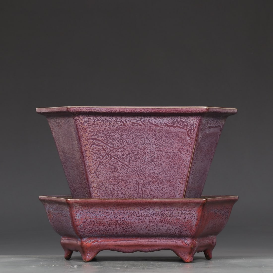 A rose purple glaze hexagonal flower pot pot drag from the Song Dynasty Jun kiln: Song Dynasty Jun kiln rose purple glaze hexagonal flower pot pot drag Size:H:19.2cm D:25.5cm (The Dimensions Of All Batches Are Manually Measured.If You Need More Detailed