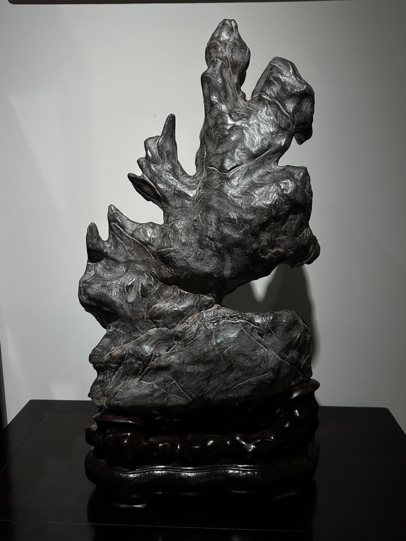 A fine Lingbi stone - 6