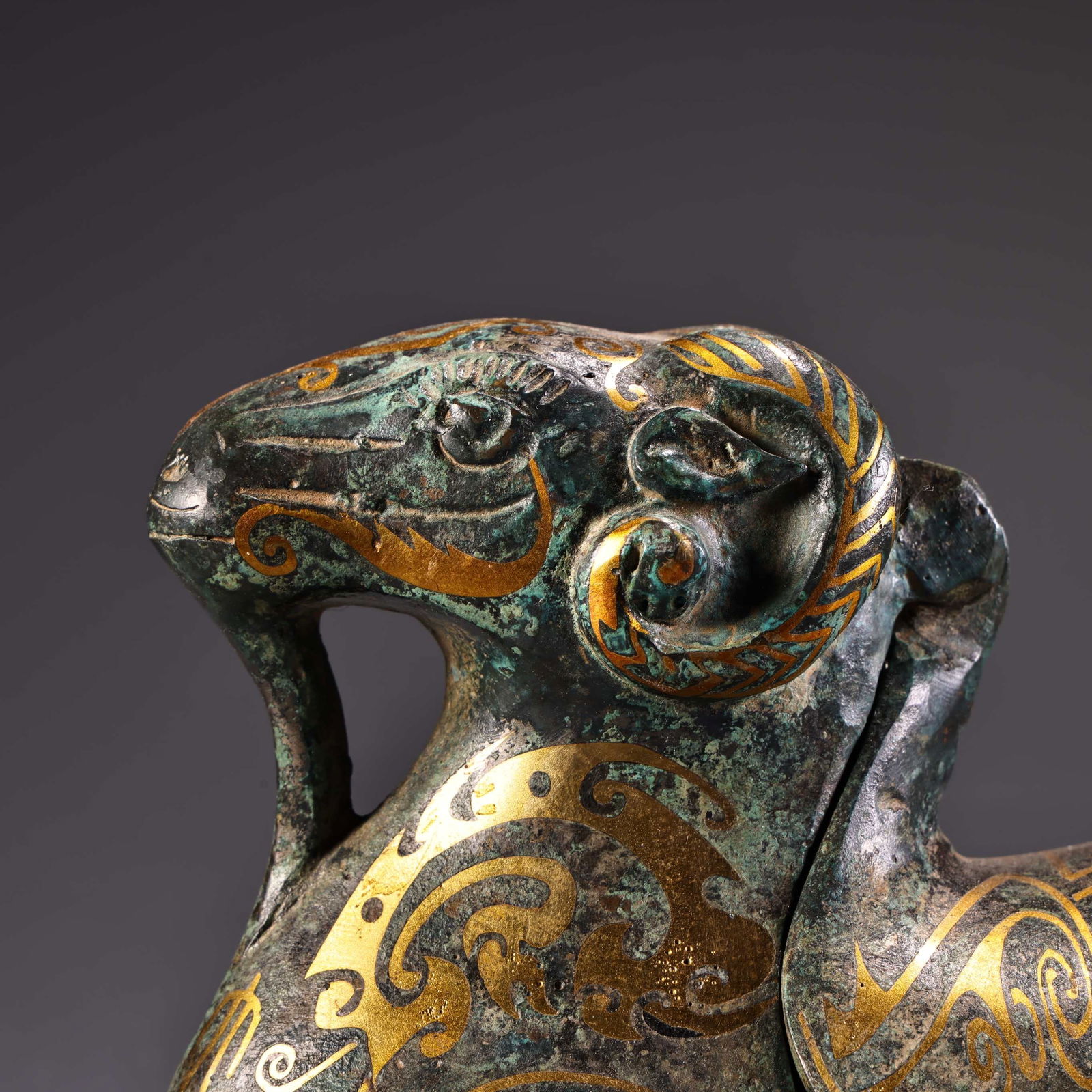 A fine bronze wrong golden sheep statue - 3