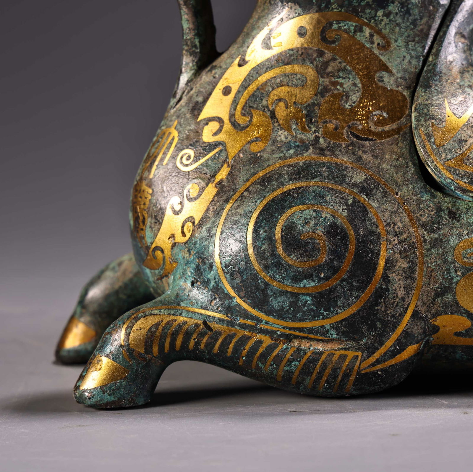 A fine bronze wrong golden sheep statue - 4