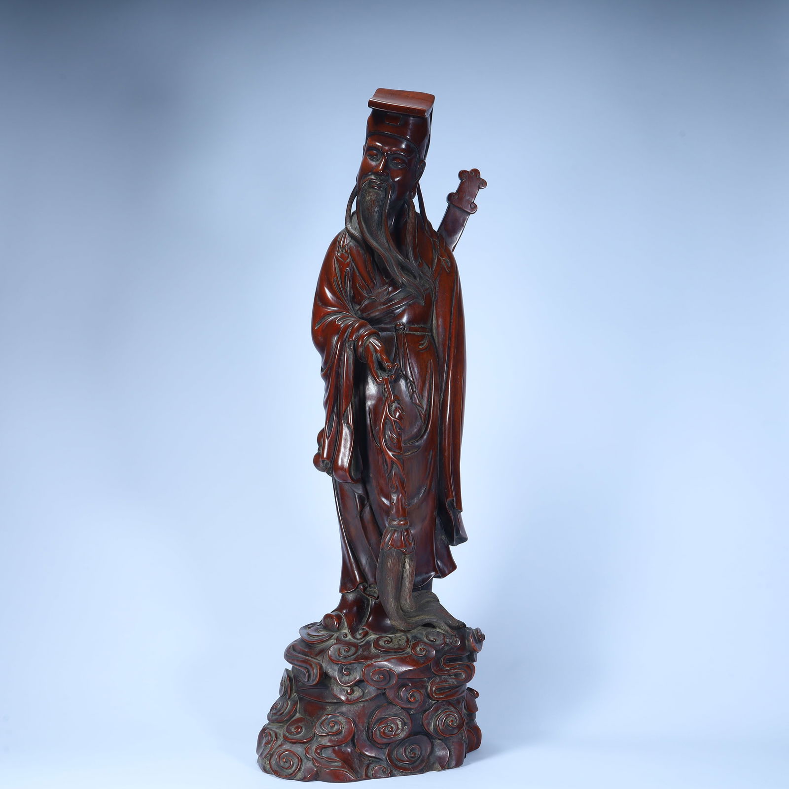 A boxwood carved figure of the Qing Dynasty: Qing Dynasty boxwood carved figure statue Size:H:75cm L: 28cm W:16cm W:8.3kg (The Dimensions Of All Batches Are Manually Measured.If You Need More Detailed Information, Please