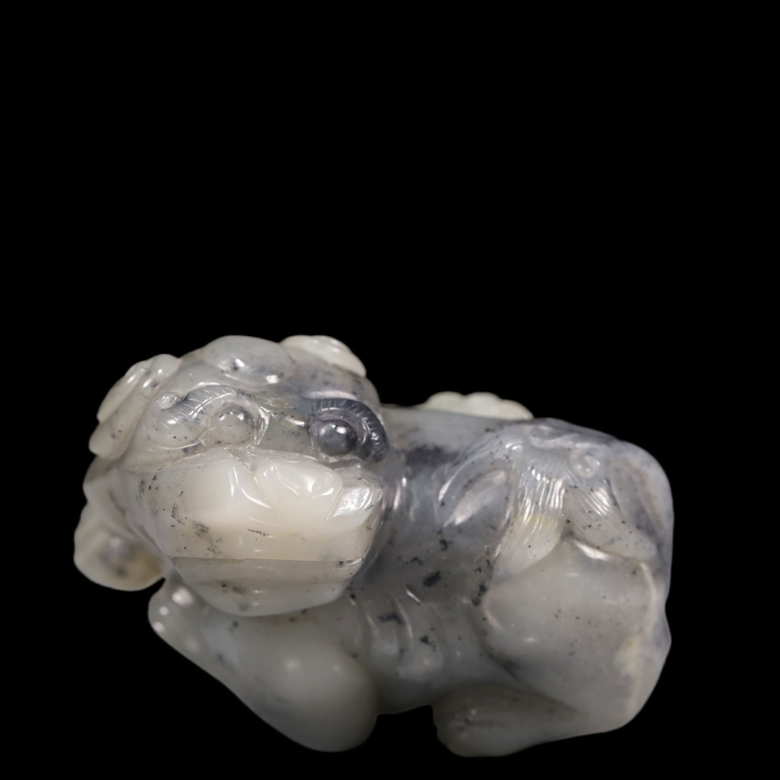 A Exquisite White Jade Lion Ornament - 6