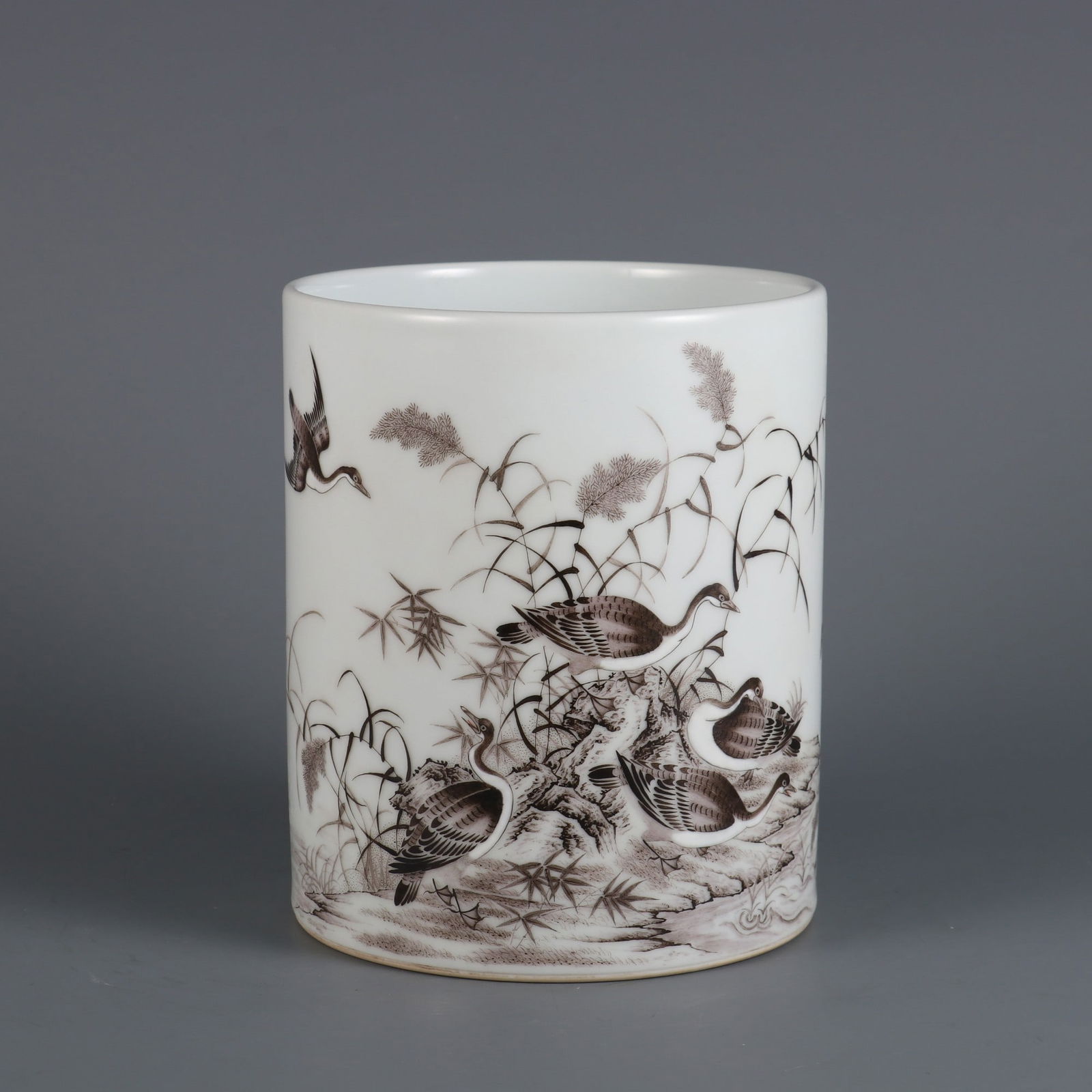 An Exquisite Ink Color Flower and Bird Pattern with poem Brush Pot: An Exquisite Ink Color Flower and Bird Pattern with poem Brush Pot Qing Dynasty, China Yongzheng Four-character Mark Size:15.5cmx13cm (The Dimensions Of All Batches Are Manually Measured.If You
