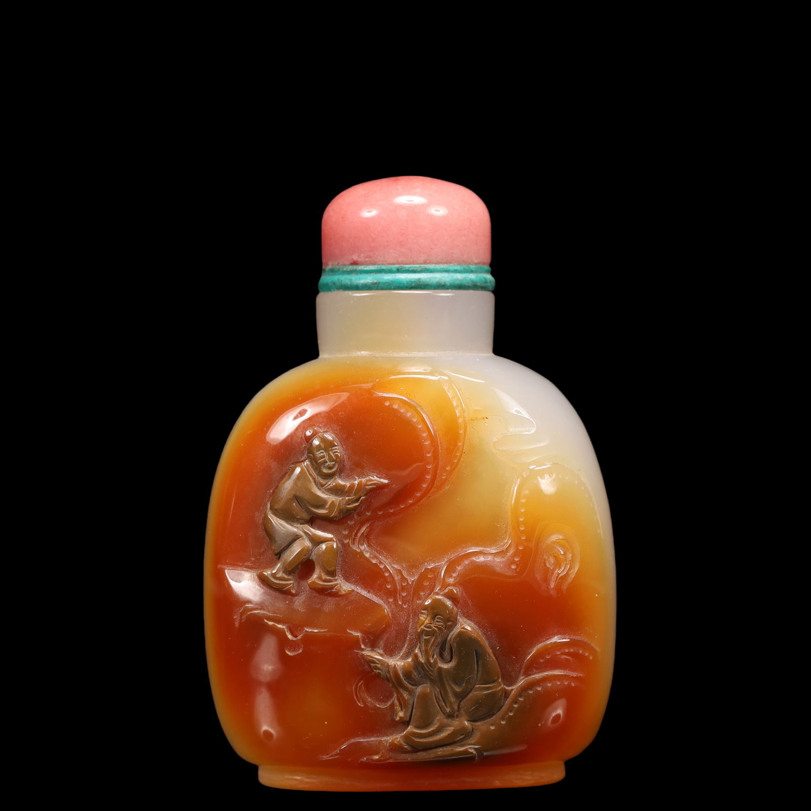 An Exquisite Agate Character and Story Pattern Snuff Bottle: An Exquisite Agate Character and Story Pattern Snuff Bottle Qing Dynasty, China Size:5cmx3cmx8cm Weight:103g (The Dimensions Of All Batches Are Manually Measured.If You Need More Detailed