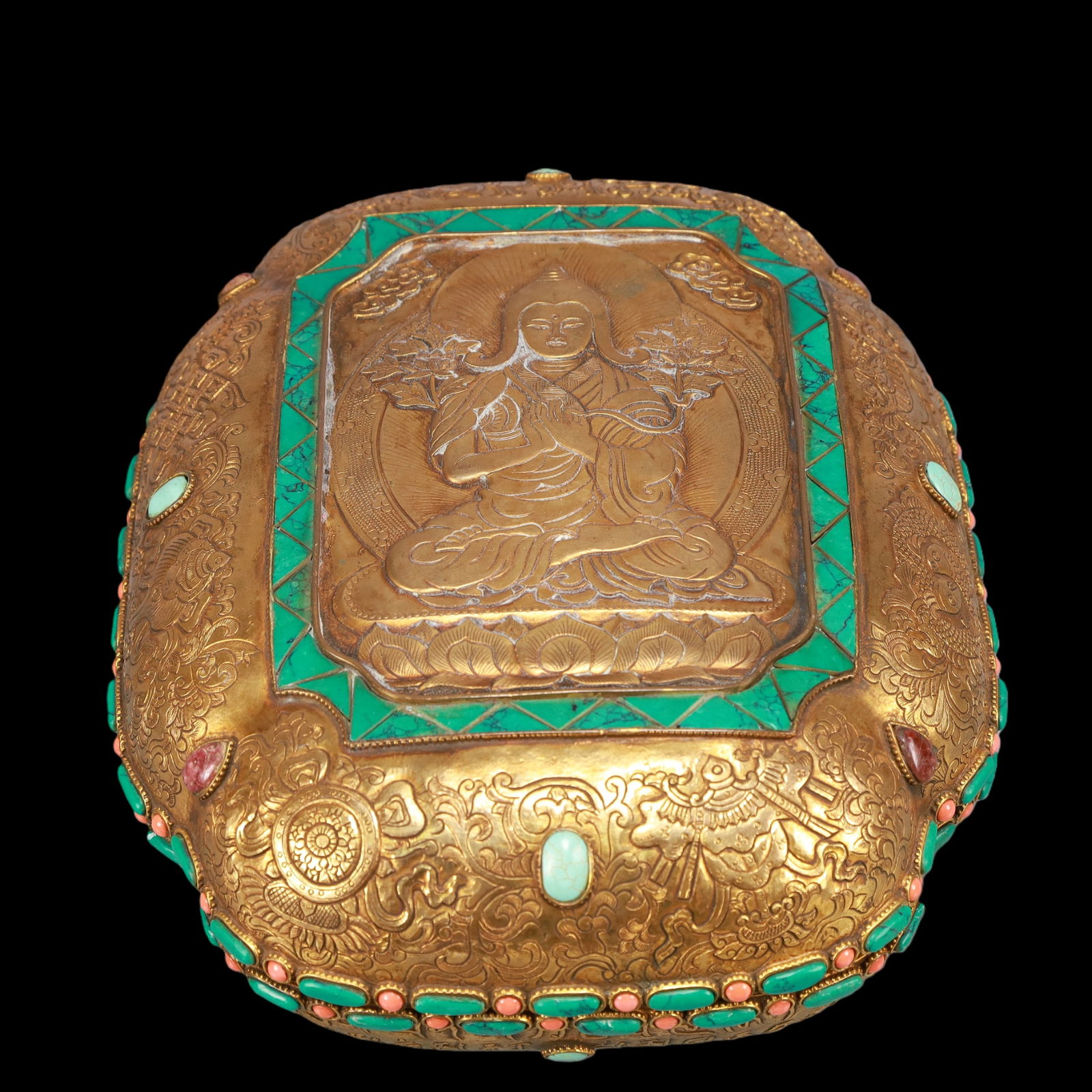 A Exquisite Gilt Bronze Inlaid Gems Eight Treasures Pattern Buddha statue Pattern Box (1 of 14)