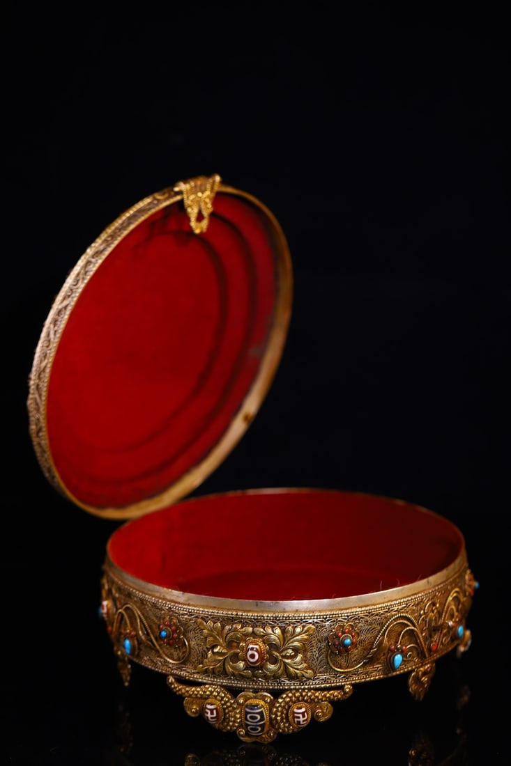 An Exquisite Silver Inlaid Gems Flower Pattern Box - 9