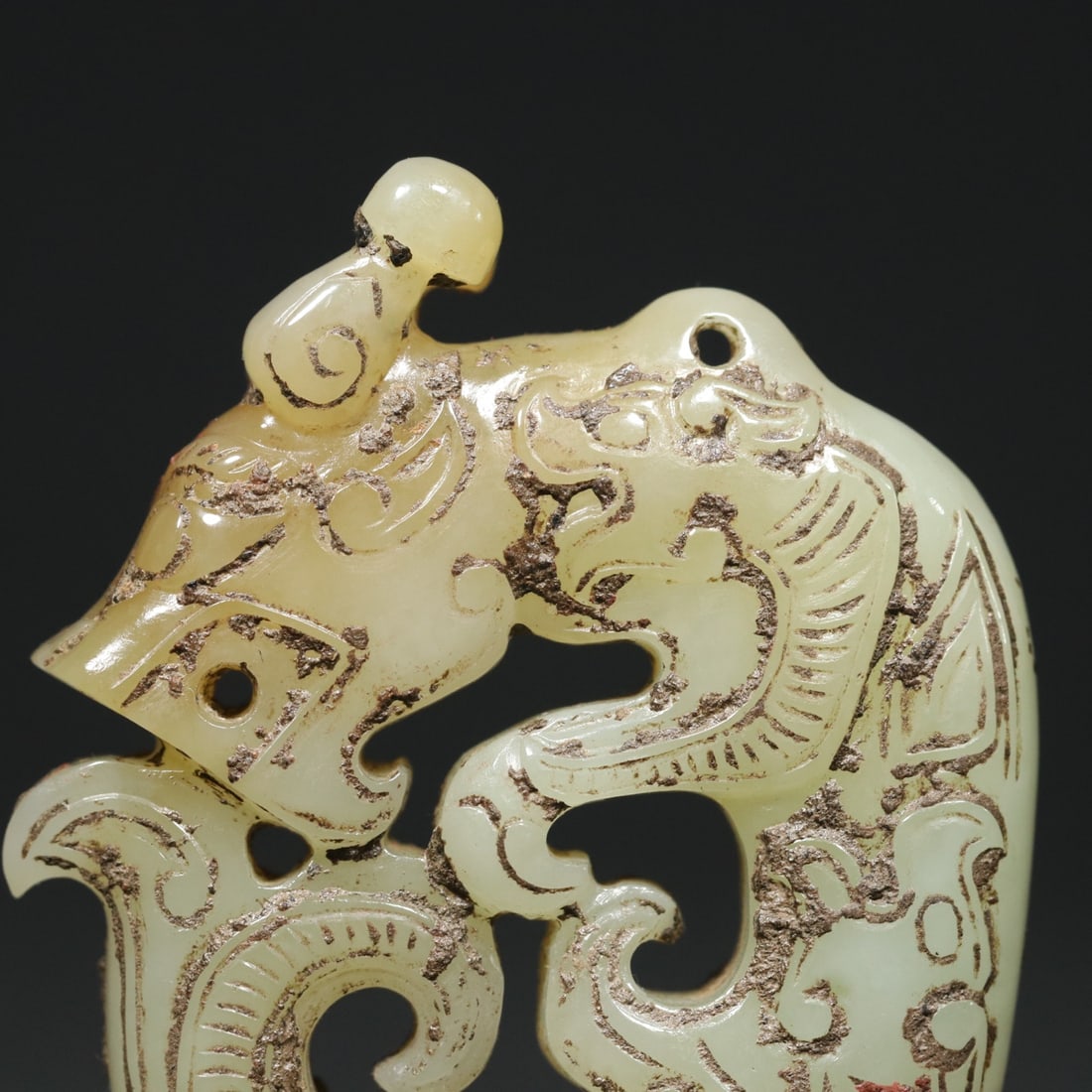 An Exquisite White Jade Dragon Pendant - 5
