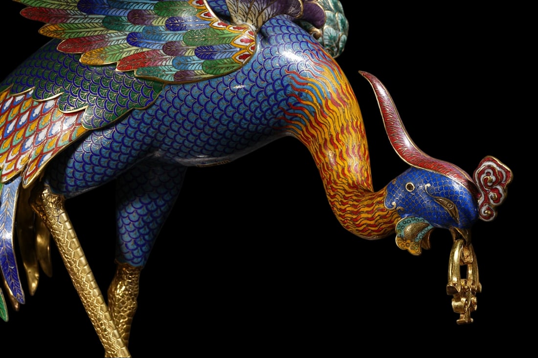 An Exquisite Cloisonne Lotus Pattern Phoenix Ornament - 2