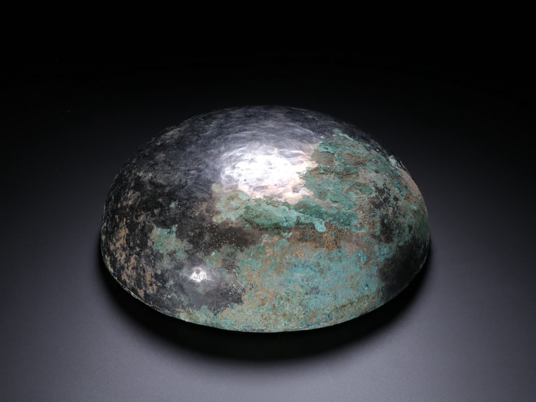 An Exquisite Silver Bowl - 5