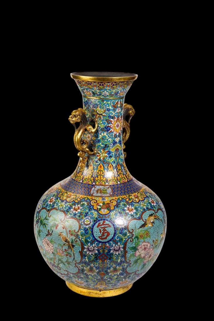 An Exquisite Cloisonne Lotus Pattern Flower and Bird Pattern Double-Ears Vase - 3