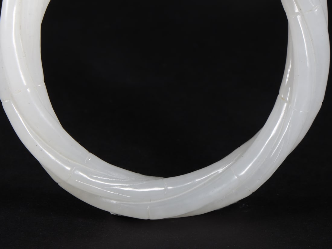 An Exquisite White Jade Bracelets - 6
