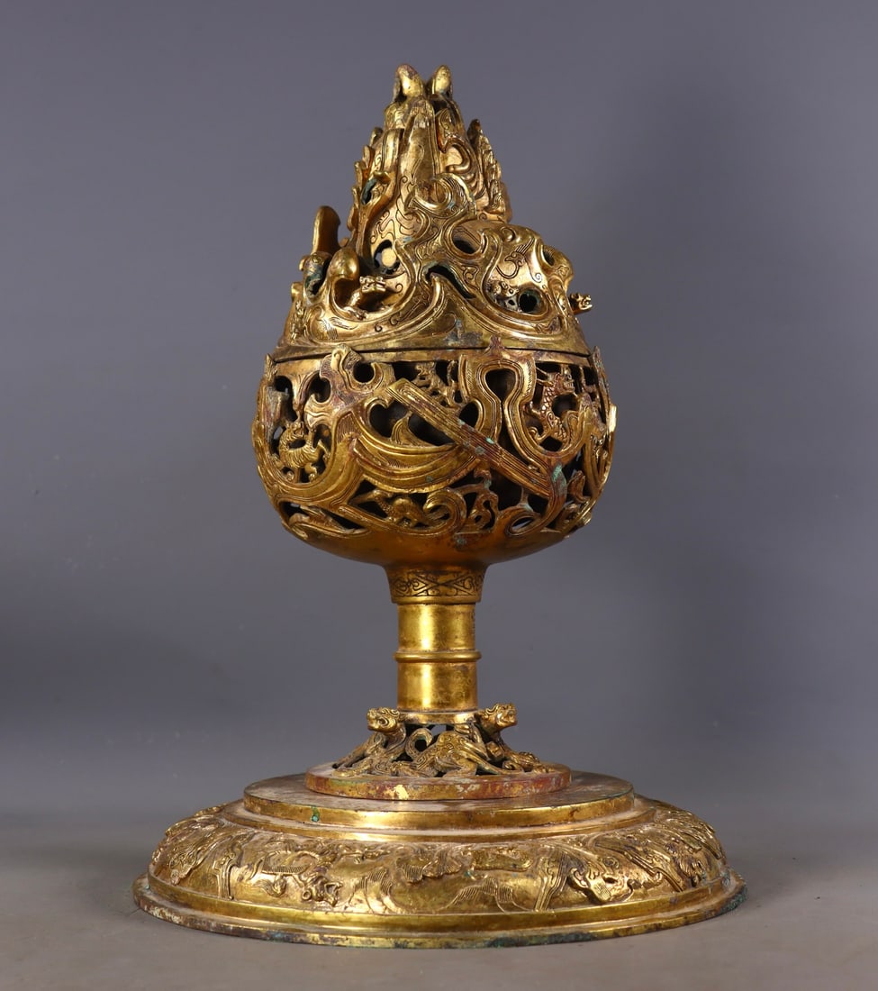An Exquisite Gilt Bronze Auspicious Beast Pattern Censer - 4