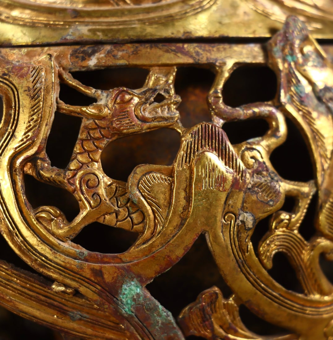 An Exquisite Gilt Bronze Auspicious Beast Pattern Censer - 7
