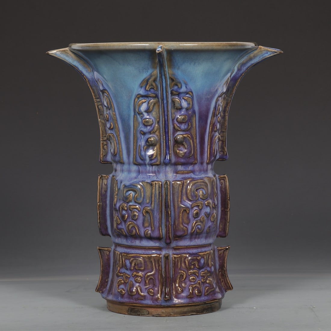 An Exquisite Jun yao Purple Glazed Vase - 5