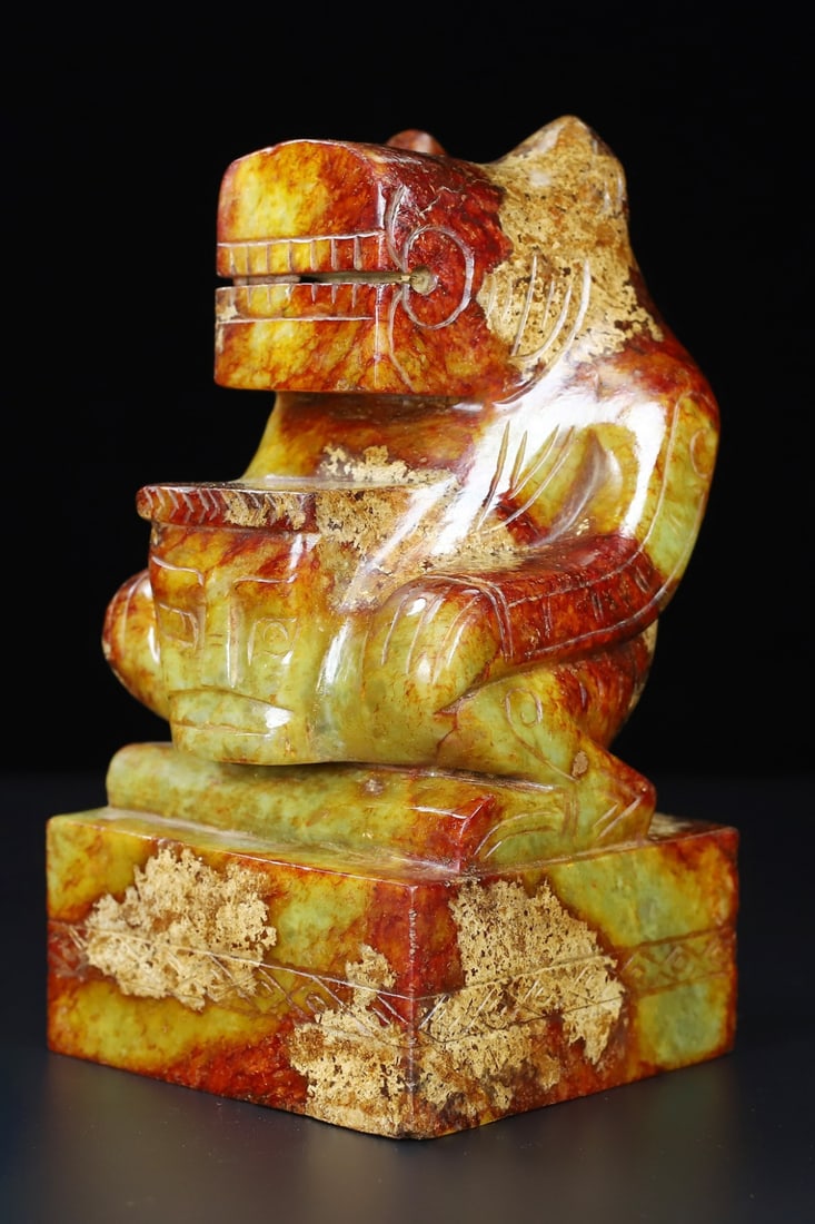 An Exquisite White Jade Bear Seal - 3