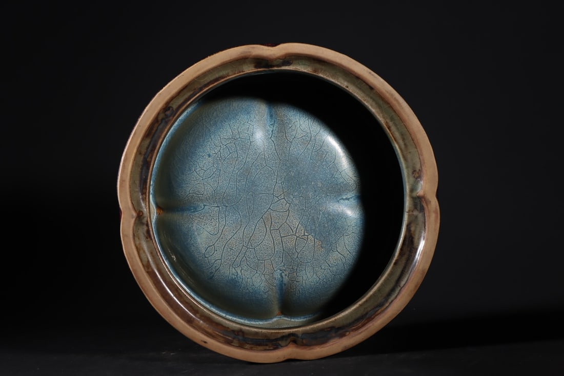 An Exquisite Jun yao Brush Washer - 9