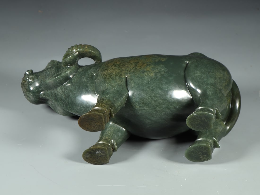 An Exquisite Jasper Buffalo Ornament - 9