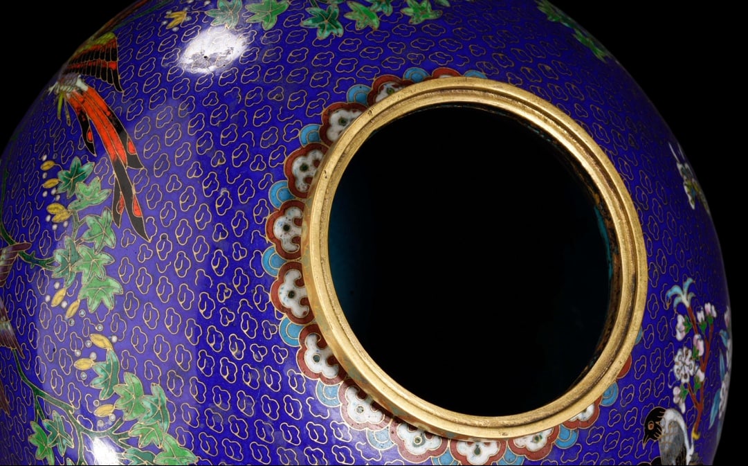 An Exquisite Cloisonne Flower and Bird Pattern Jar - 8