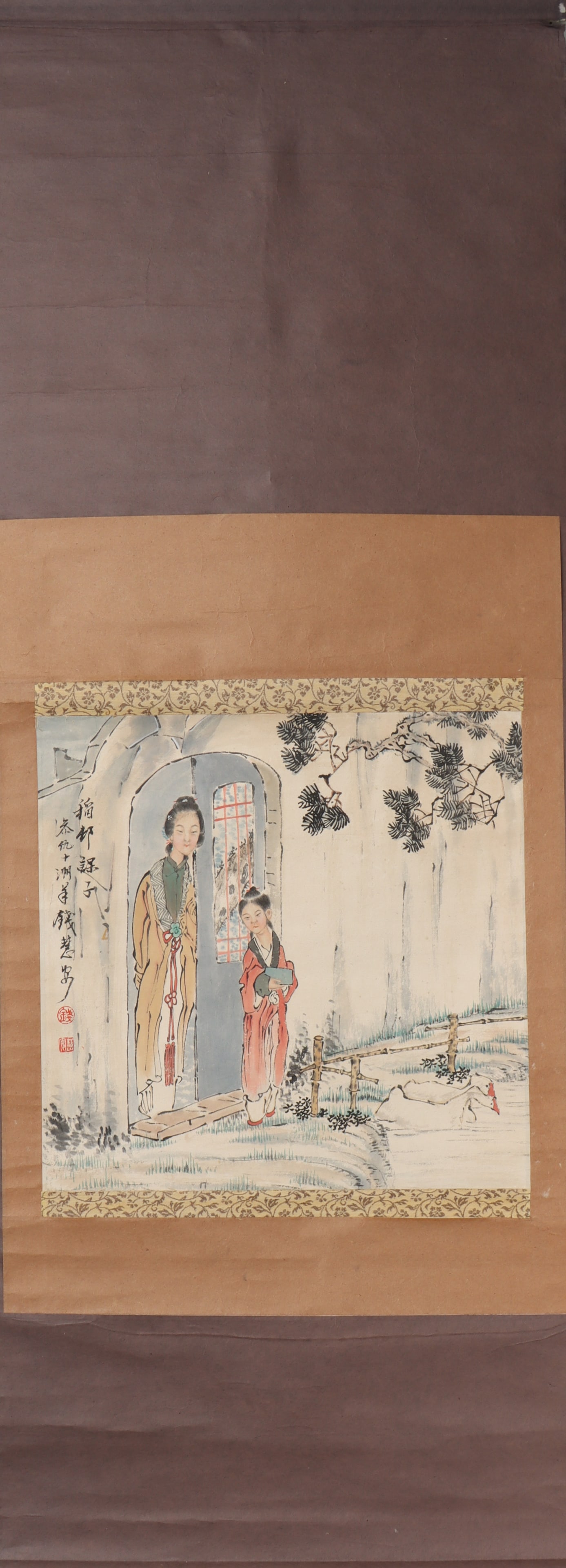 A Chinese Vertical Scroll Ink Painting of Character and Story on Paper: A Chinese Vertical Scroll Ink Painting of Character and Story on Paper Qian huian Size:33cmx34cm (The Dimensions Of All Batches Are Manually Measured.If You Need More Detailed Information, Please