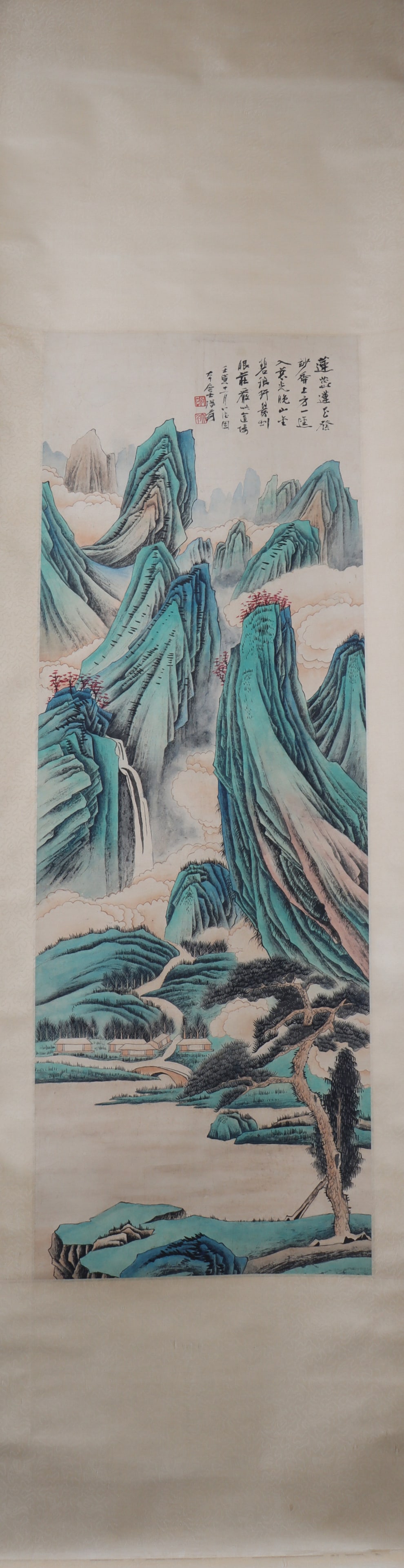 A Chinese Vertical Scroll Ink Painting of Landscape on Paper: A Chinese Vertical Scroll Ink Painting of Landscape on Paper Zhang daqian Size:120cmx41cm (The Dimensions Of All Batches Are Manually Measured.If You Need More Detailed Information, Please Contact