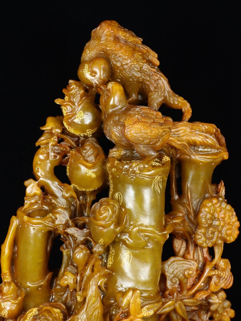 An Exquisite Shoushan Stone Flower and Bird Pattern Ornament - 3