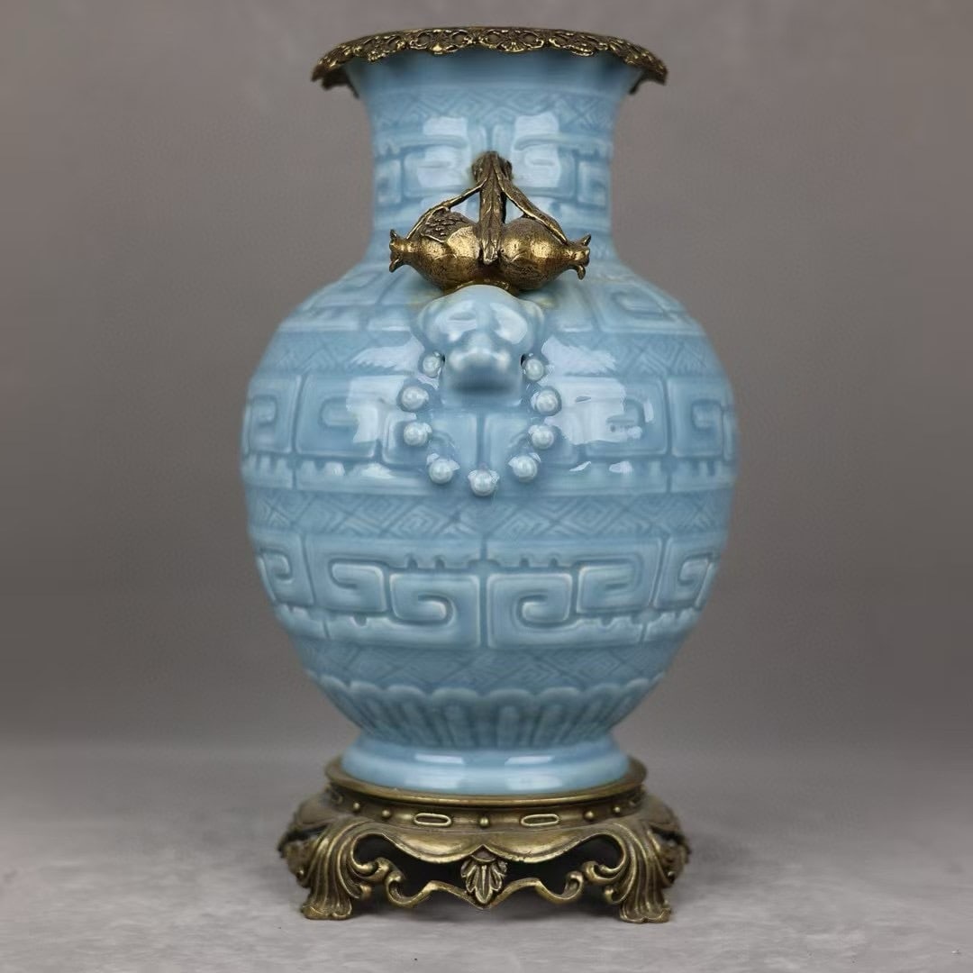 An Exquisite Sky Blue Glazed Inlaid Bronze Double-Ears Vase - 3