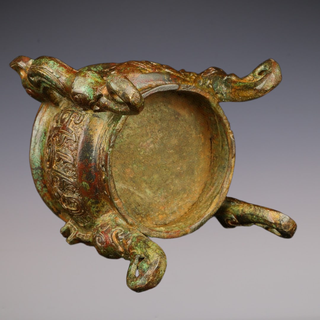 An Exquisite Bronze Beast-Face Pattern Censer - 8