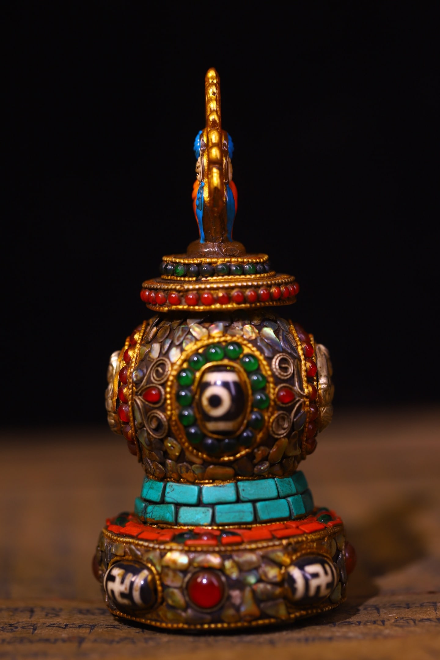 An Exquisite Crystal Inlaid Gems Pagoda - 3