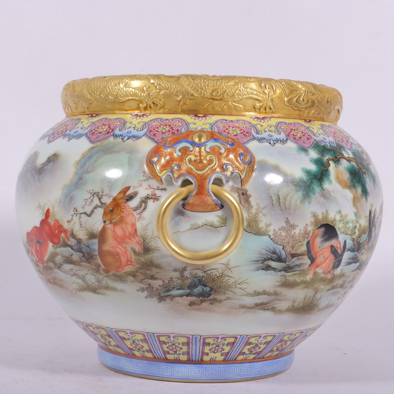 An Exquisite Enamel Painted Gold Dragon Pattern Rabbit Pattern Double-Ears Brush Washer - 6