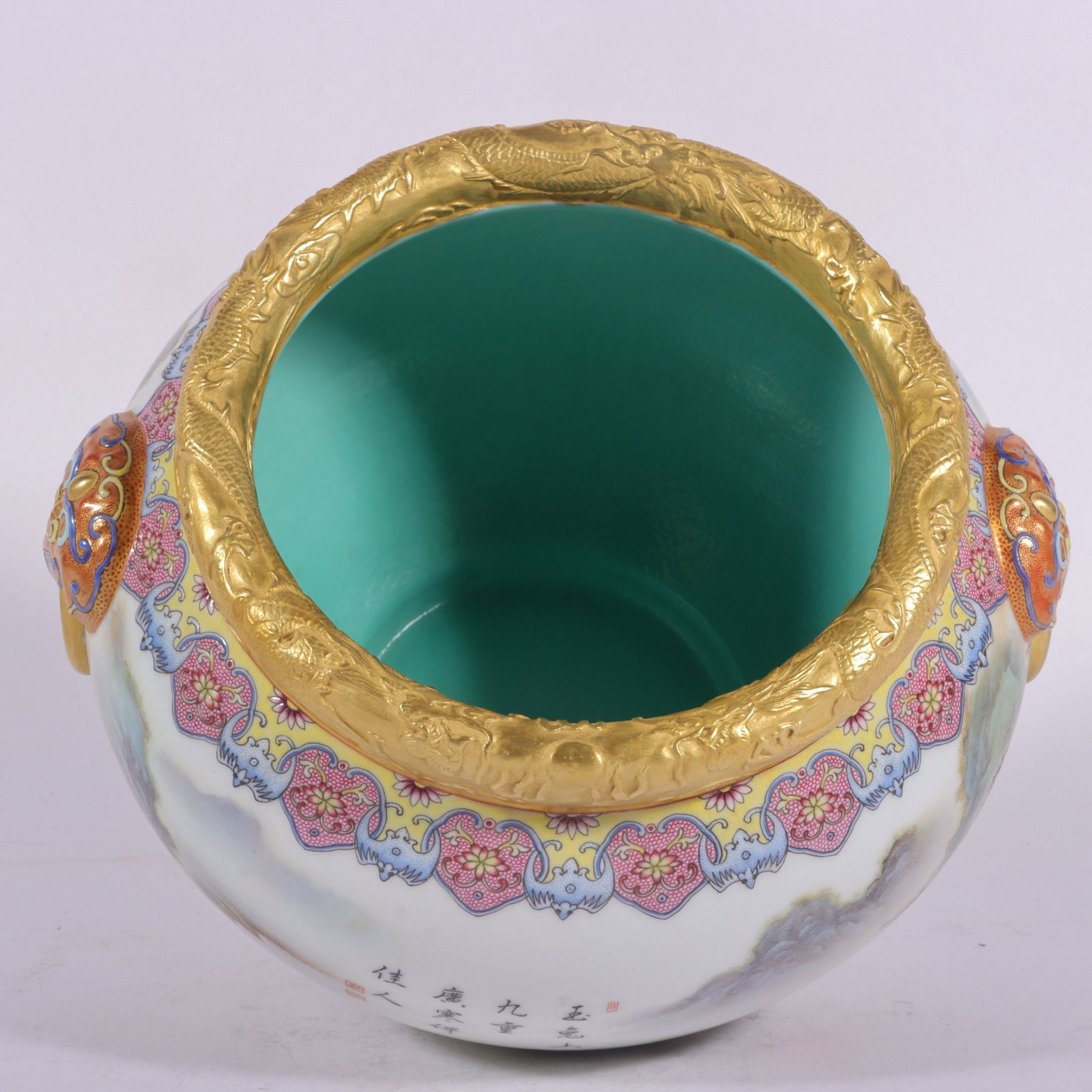 An Exquisite Enamel Painted Gold Dragon Pattern Rabbit Pattern Double-Ears Brush Washer - 7