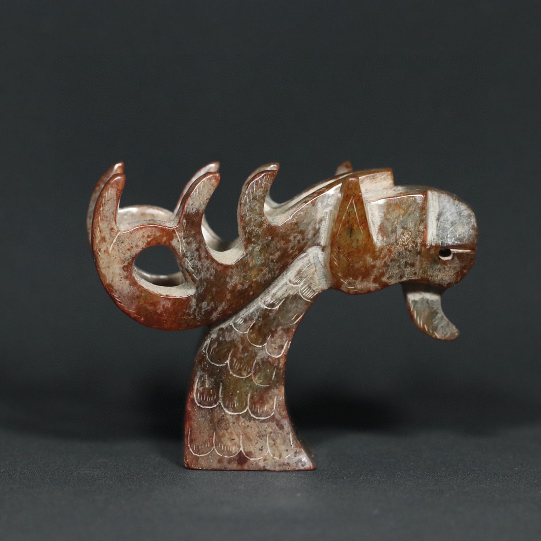 An Exquisite White Jade Ornament - 2