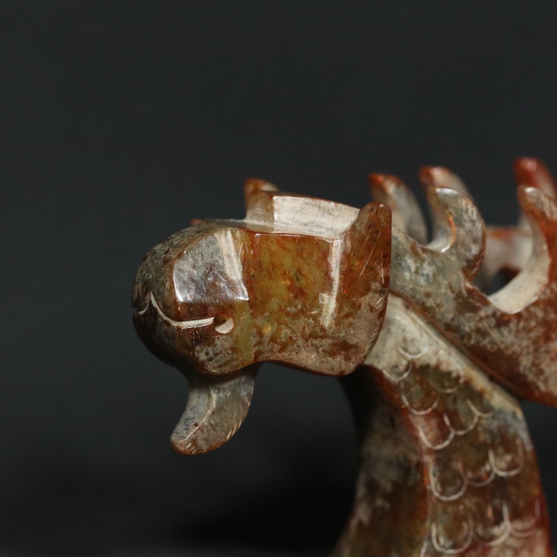 An Exquisite White Jade Ornament - 7