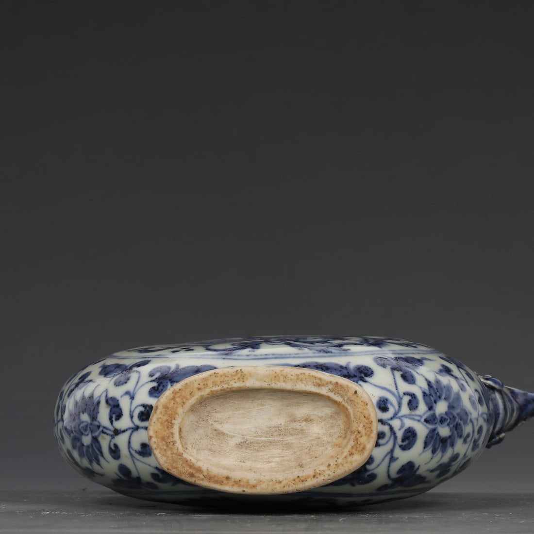 An Exquisite Blue and White Lotus Pattern Lion Pattern Ewer - 9