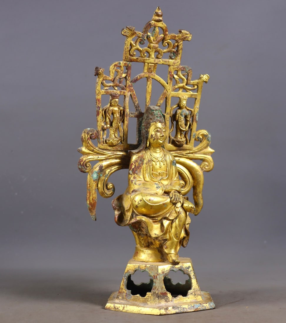 An Exquisite Gilt Bronze Buddha Statue - 2