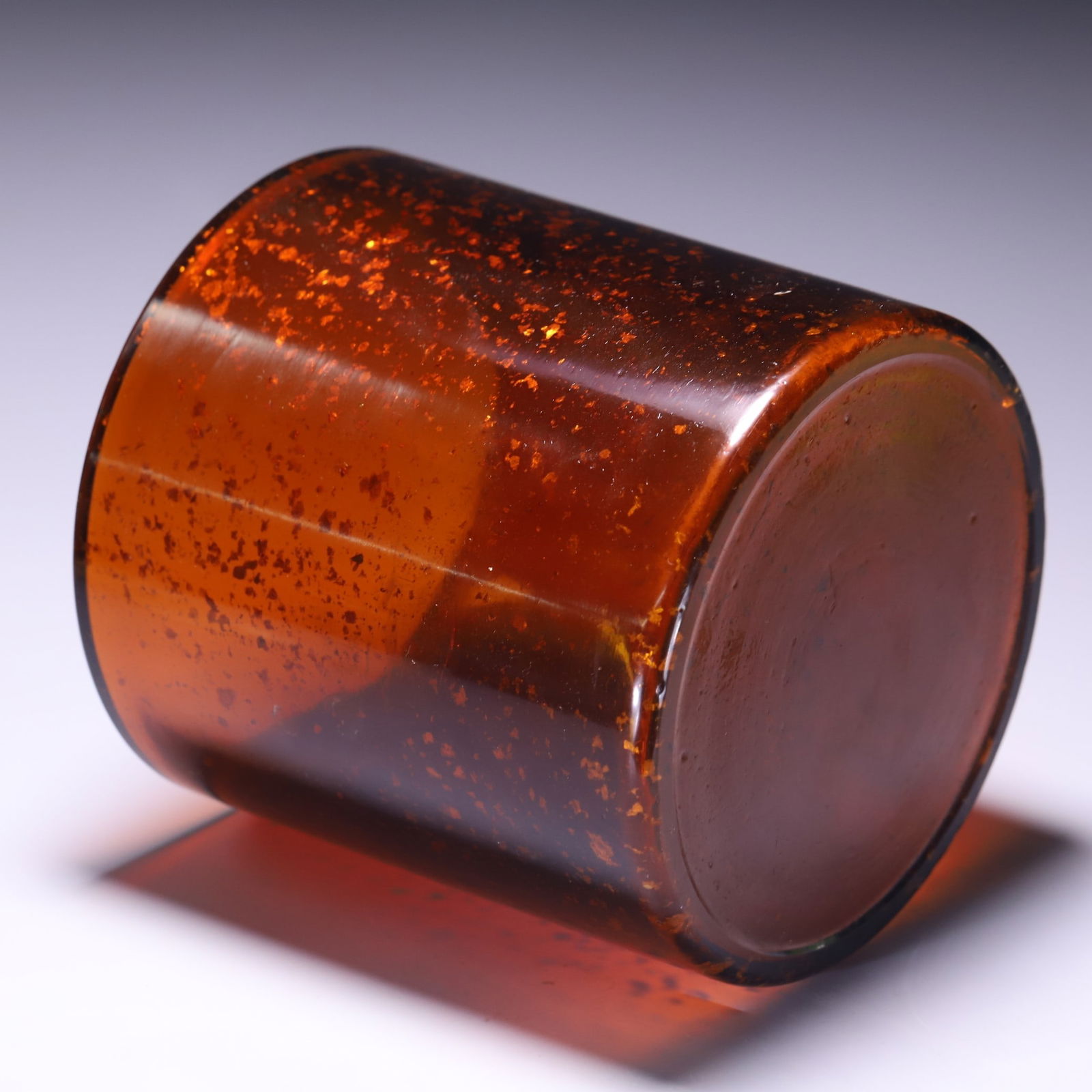 An Exquisite Glass Brush Pot - 7